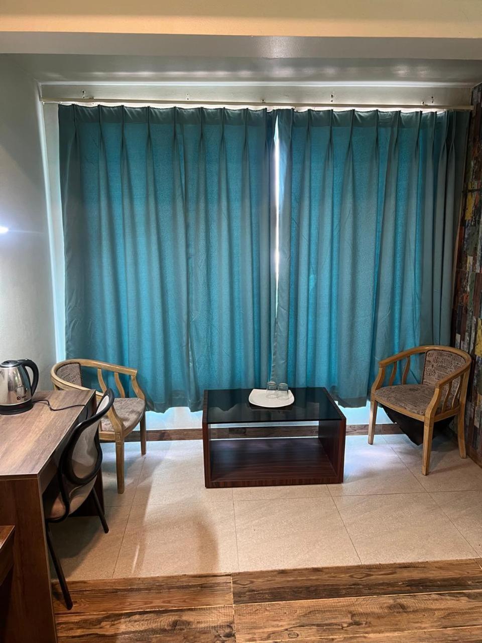 Hotel Raj Shikhar Ujjain Εξωτερικό φωτογραφία
